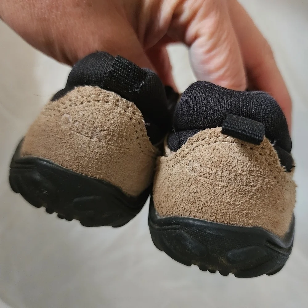 Osk Kosh B'gosh Samuel Infant Size 5 M Tan Leather Slip On Baby Toddler Shoe EUC